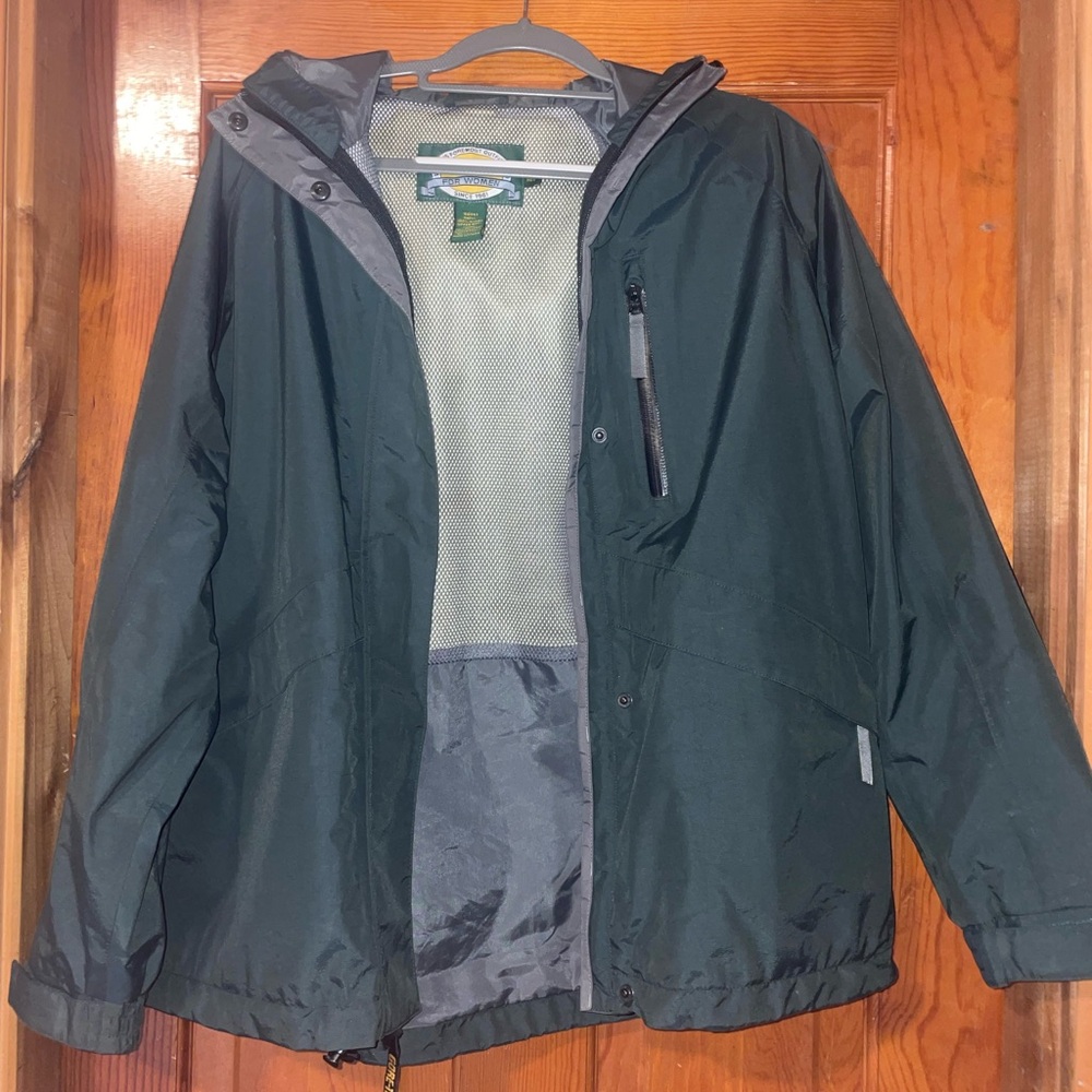 Cabella’s GORETEX Green Outdoor/Rain Jacket